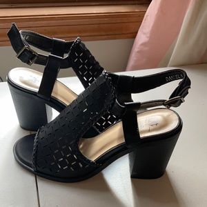 New Cut out faux leather heels
